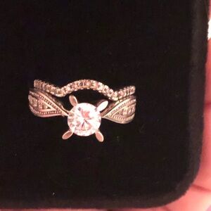 10K White Gold Ring Set